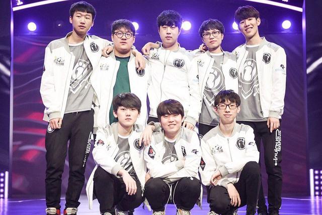 另一方面 另一方面