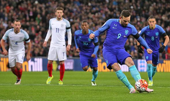 并迅速转化 并迅速转化