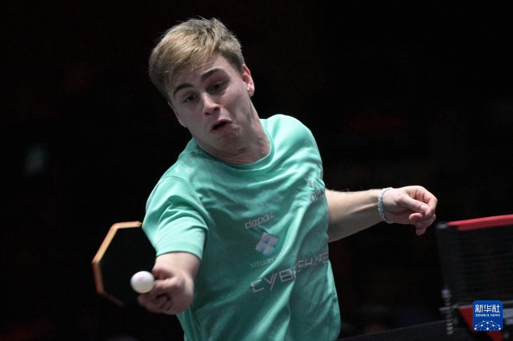 尽管在人数 尽管在人数